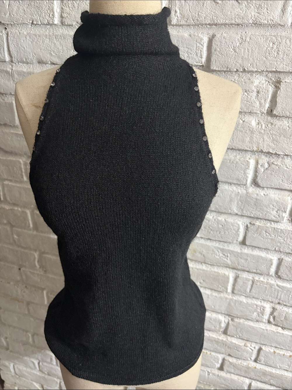 NWT Scoop SL Beaded Black Sleeveless Turtleneck Knit Sweater Size M